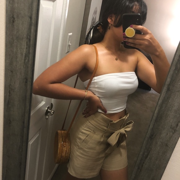 Meet your Posher, Jess 🎀 - Picture 2 of 3